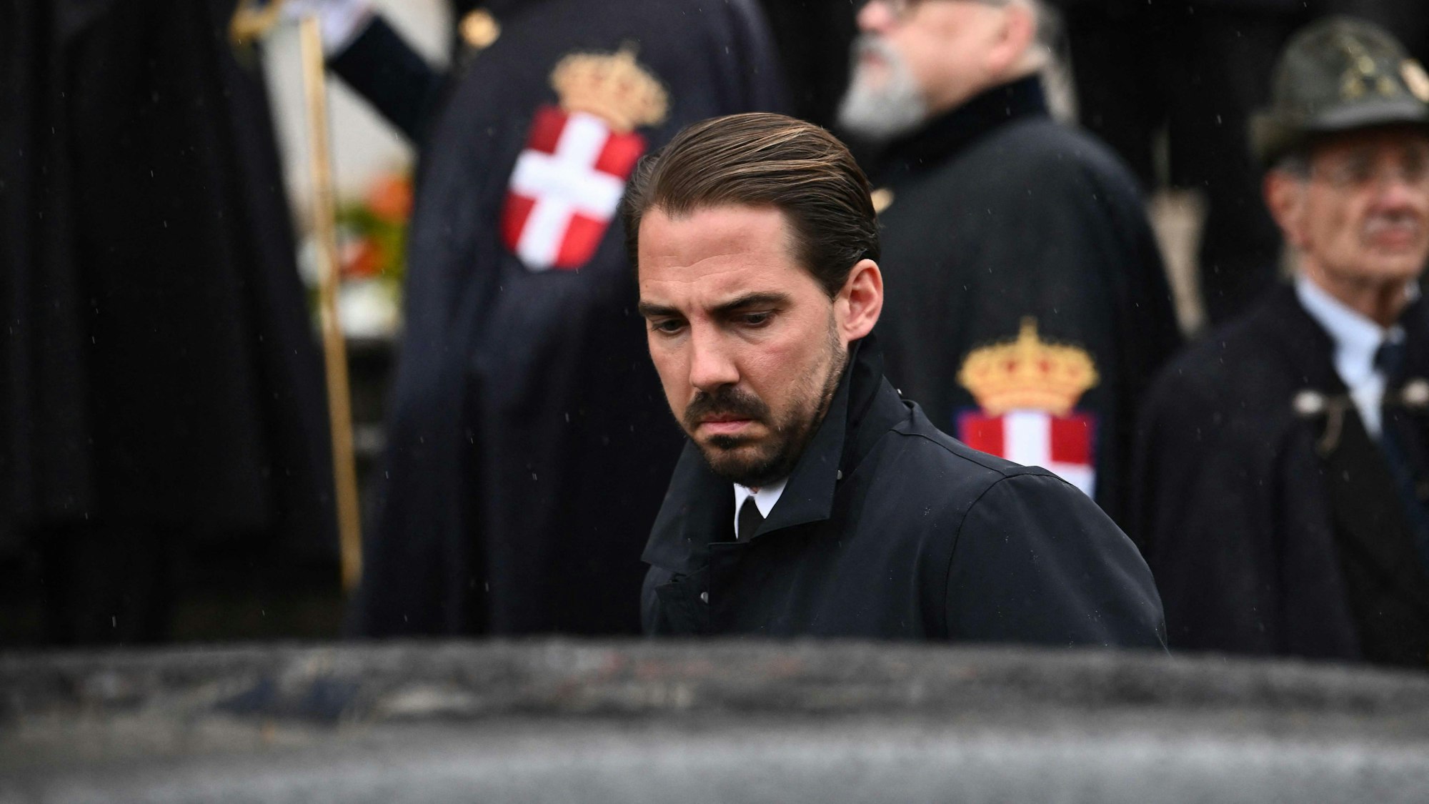 Prinz Philippos von Griechenland und Dänemark trifft zur Trauerfeier im Dom von Turin ein.