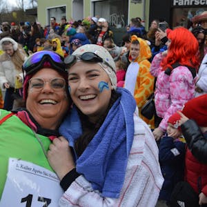 Sandra Blum (l.) und Sandra Diederichs waren mit der Gruppe Kaller Sportler unterwegs.