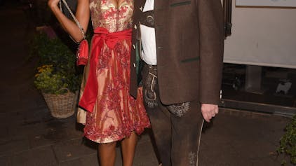 Boris Becker und seine Freundin Lilian de Carvalho Monteiro auf dem Oktoberfest.