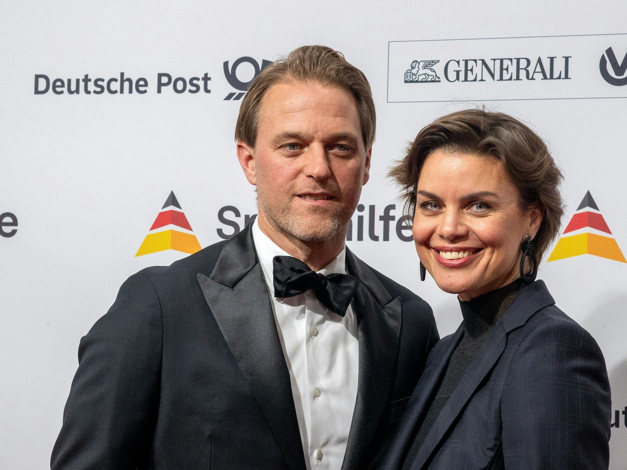 Der frühere Fußball-Nationaltorhüter Timo Hildebrand und seine Freundin Klara Wüsten.