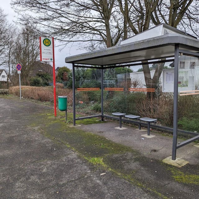 Laut Wupsi ist die Bushaltestelle Im Eisholz die einsamste Bushaltestelle Leverkusens.