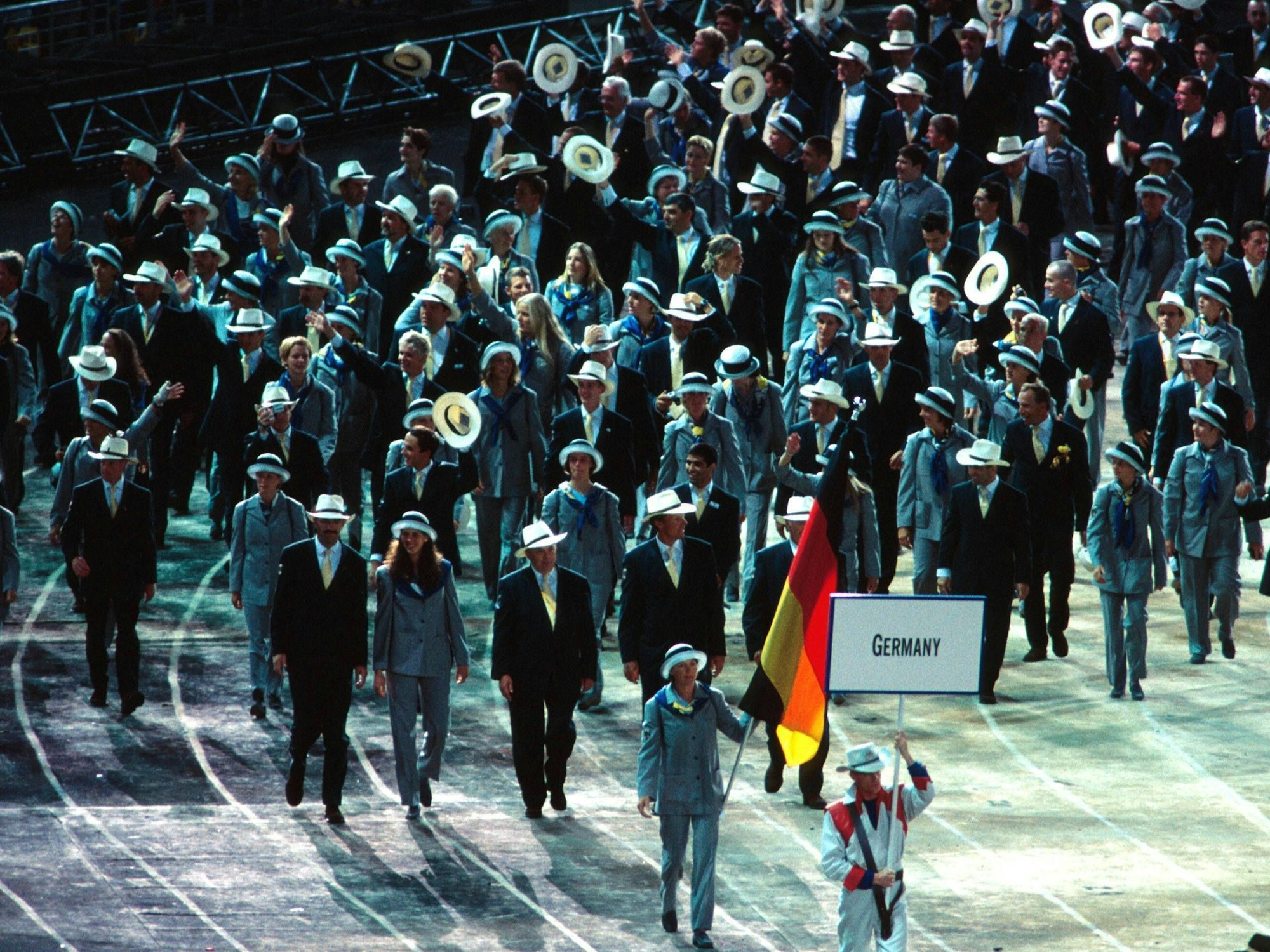 Die deutsche Delegation kommt in das Stadion von Sydney