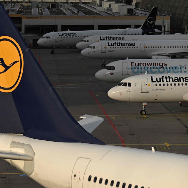 Maschinen des Lufthansa-Konzerns am Dienstag in Frankfurt am Main.