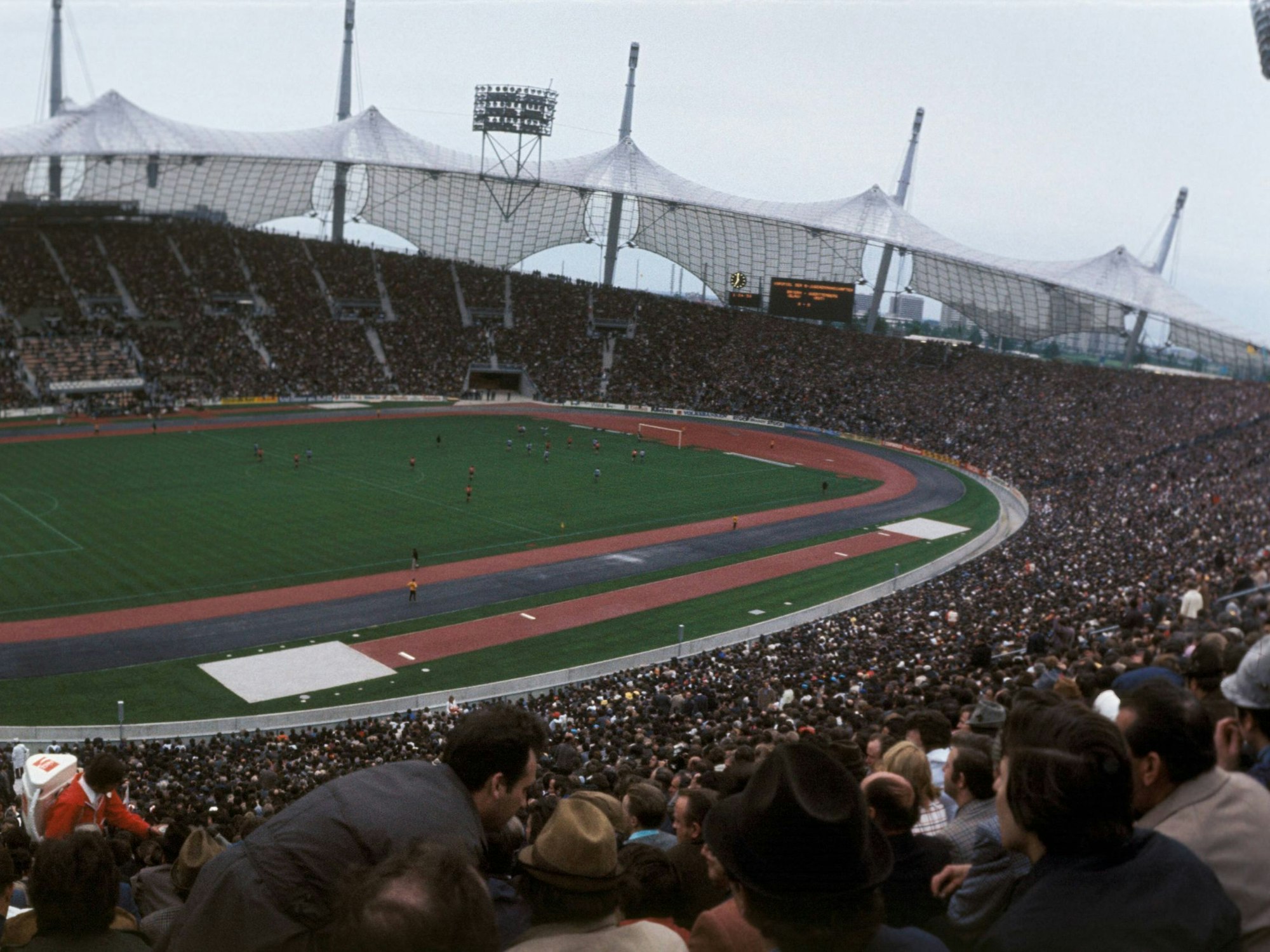 Blick in das Olympiastadion in München