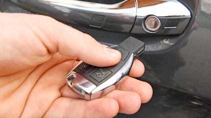 Der „Keyless-Go“ Schlüssel eines Geländewagens.