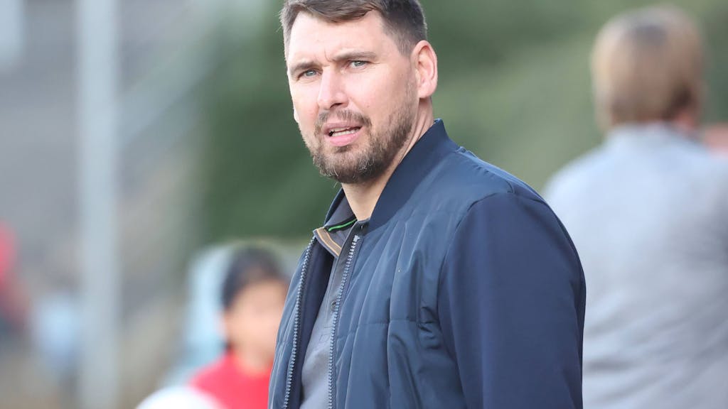 Patrick Helmes als Trainer in der Oberliga Westfalen, Sportfreunde Siegen.