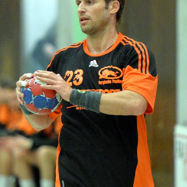 Handball
Bergische Panther I - Tusem Essen II

Erwin Reinacher (Berg Panther)

Foto: Uli Herhaus