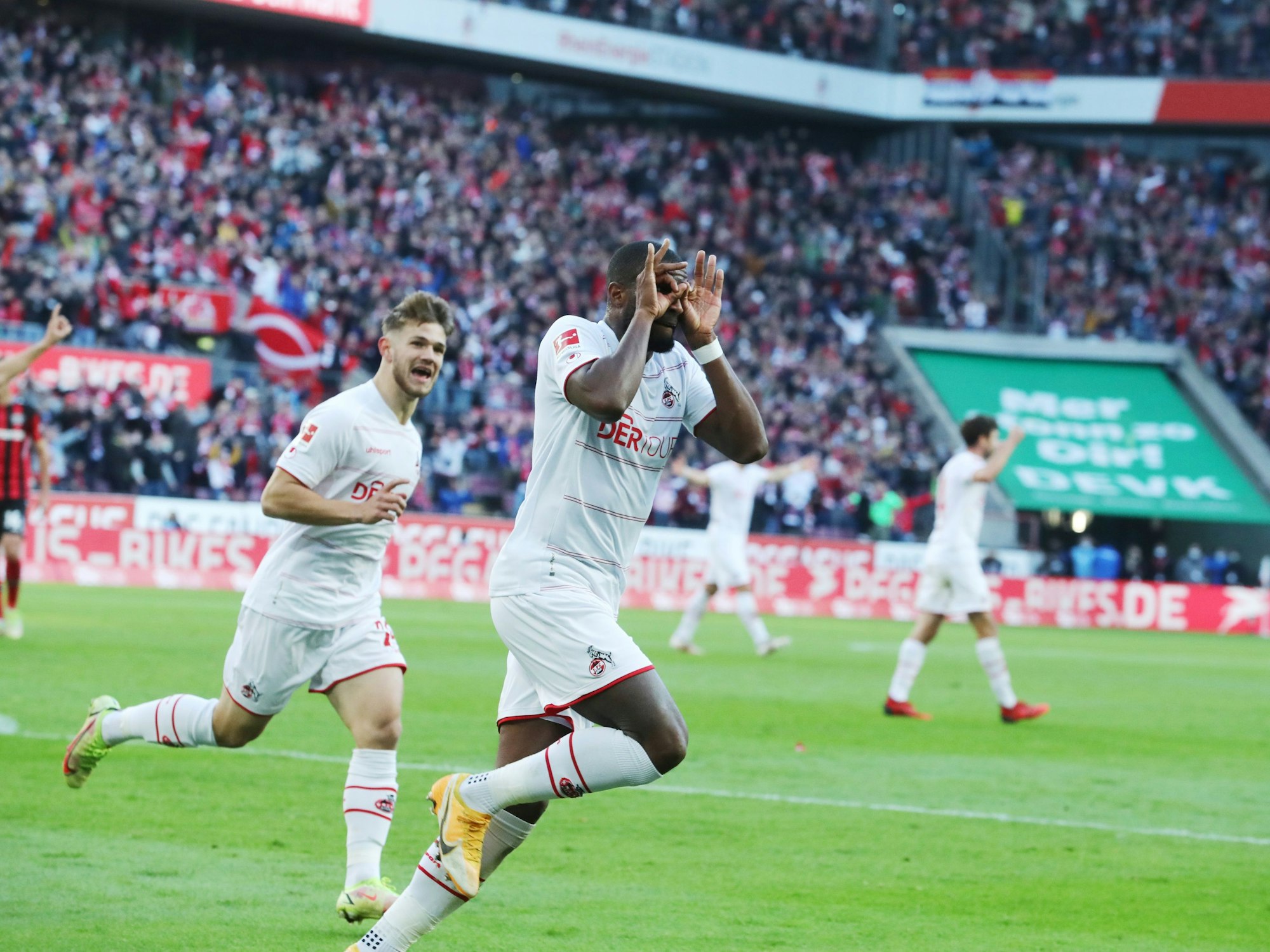 1. FC Köln gegen Bayer Leverkusen: 2:2 Ausgleich durch Anthony Modeste