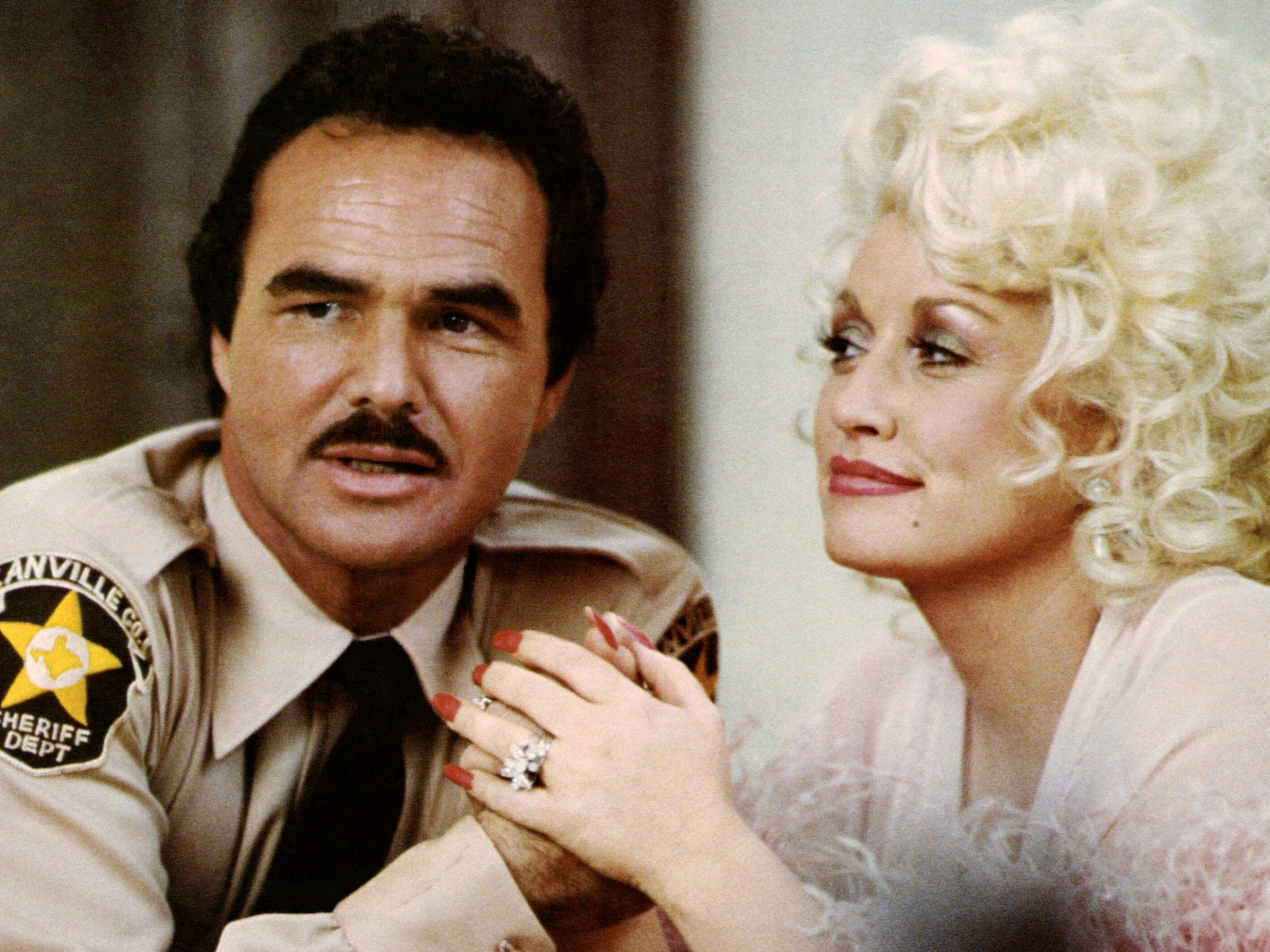 Dolly Parton und Burt Reynolds 1982 in „Das schönste Freudenhaus in Texas“