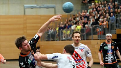 08.03.2024, Handball-Longericher SC - Bergische Panther

links: Simon Wolter (Panther)

Foto: Uli Herhaus