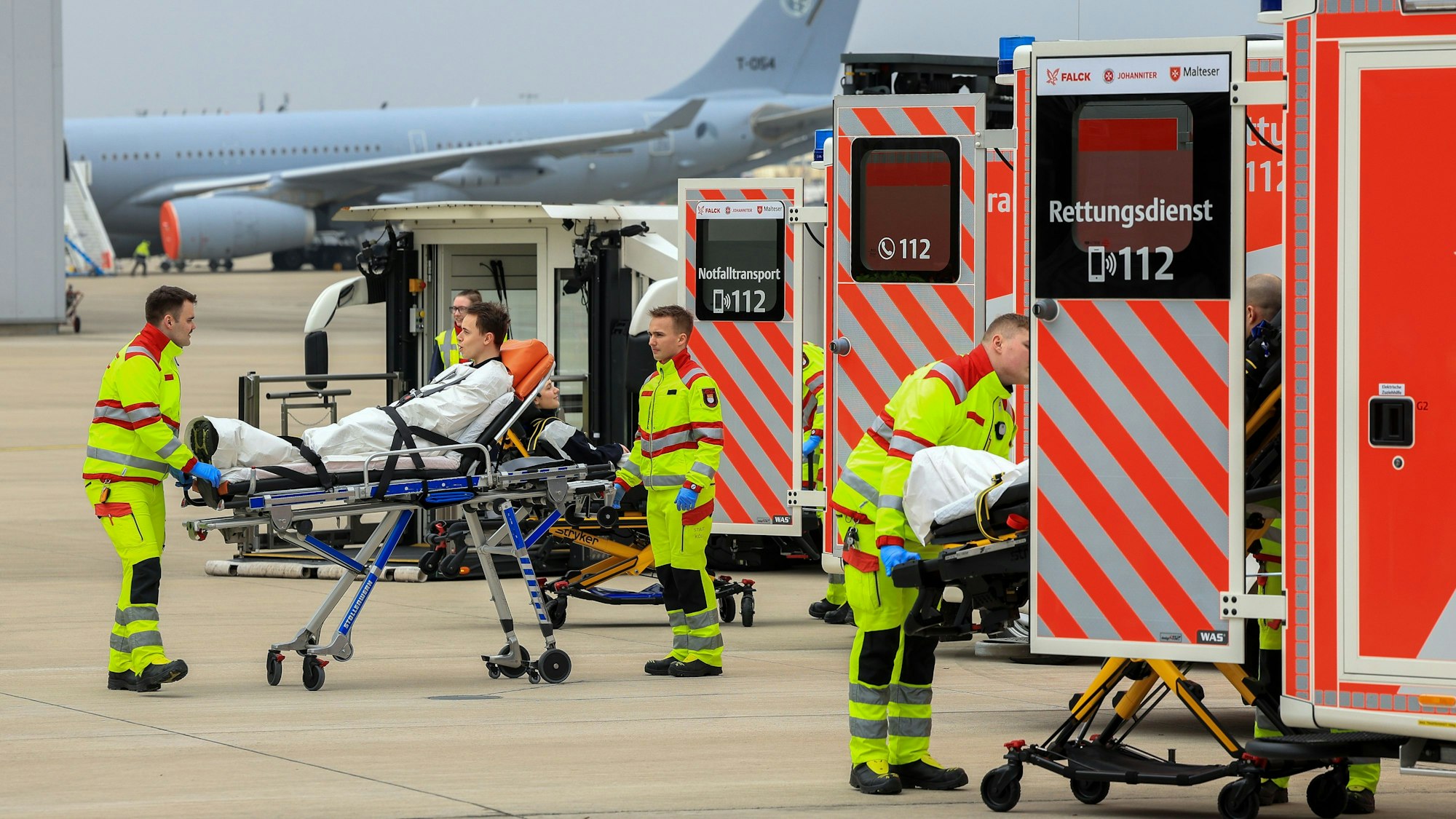 Vorführung eines MedEvac-Fluges zur Verlegung von Patienten aus der Ukraine nach Deutschland.