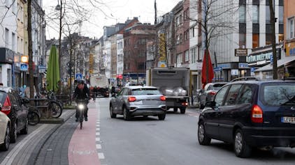 Szene von der Venloer Straße