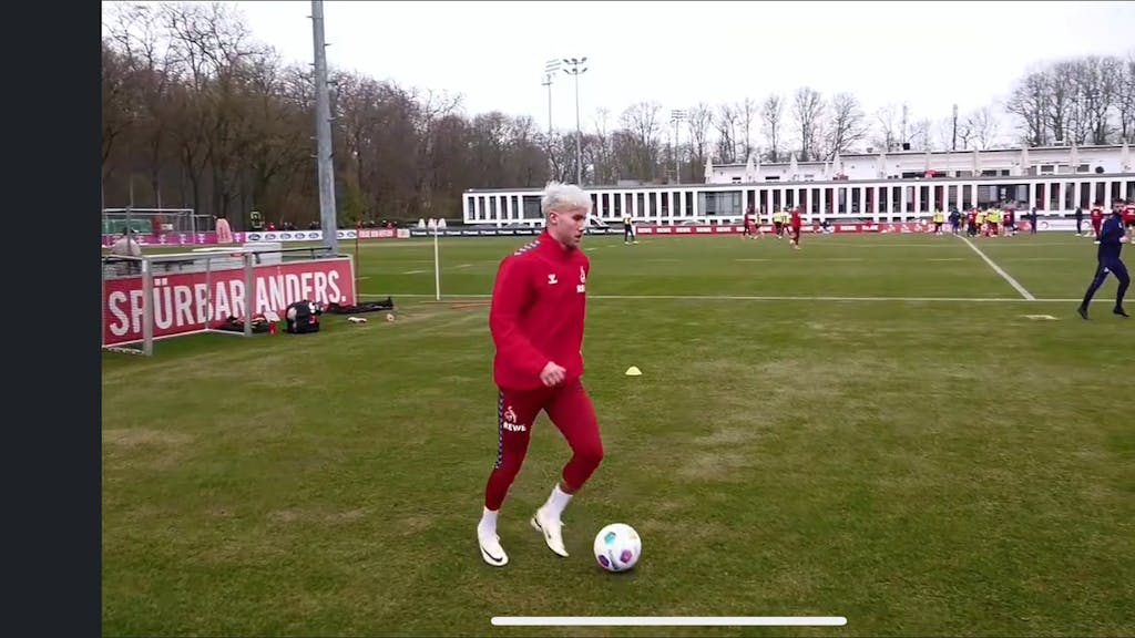Luca Luca Waldschmidt im Training des 1. FC Köln