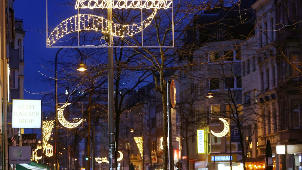 Die Ramadan-Beleuchtung in Köln



