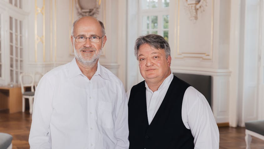 Harald Lesch (l.) und Martin Walch (r.) traten gemeinsam in der Kölner Philharmonie auf