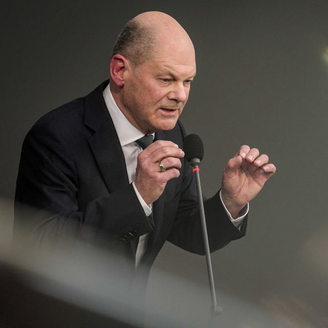 Bundeskanzler Olaf Scholz (SPD) bei der Befragung der Bundesregierung am Mittwoch (13. März) im Bundestag