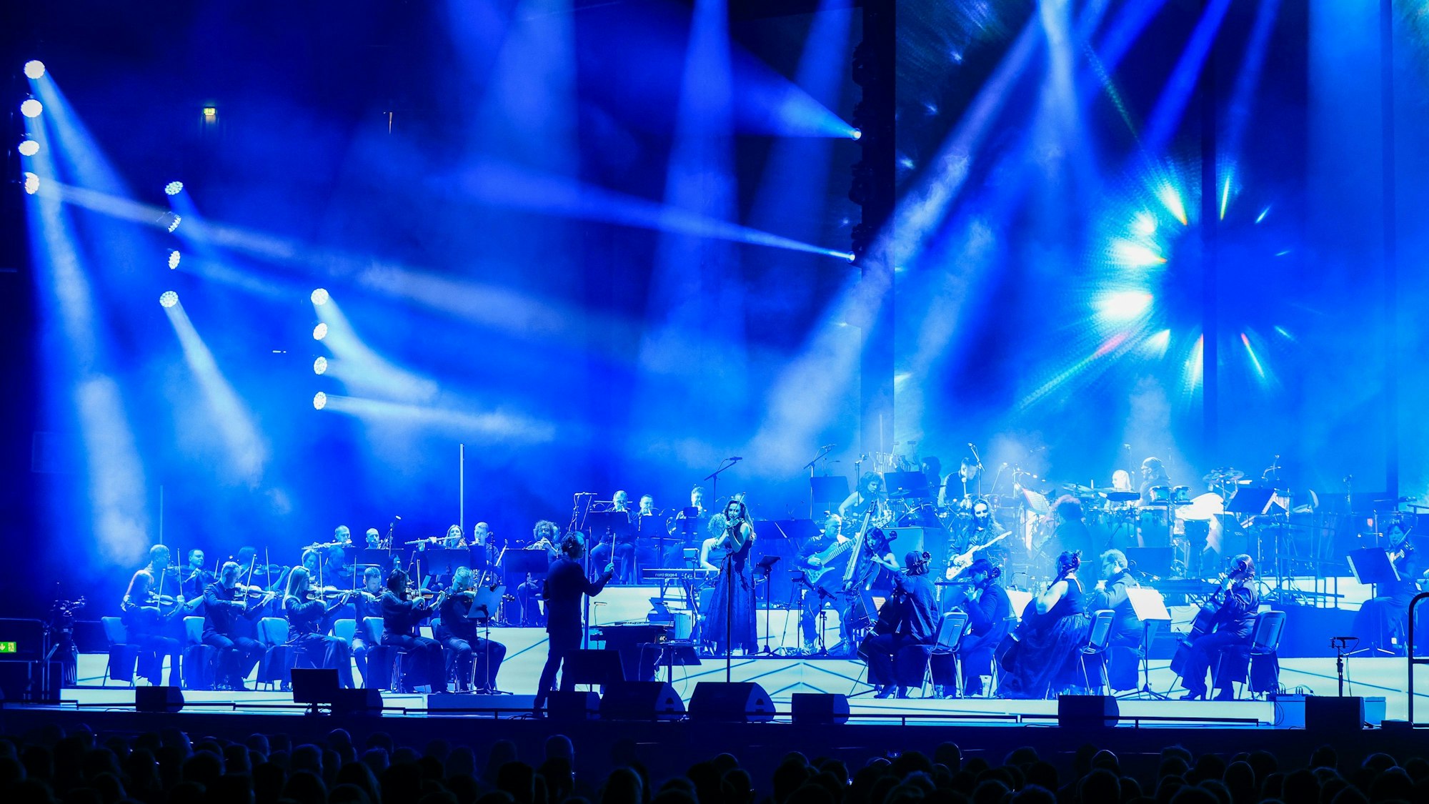 Konzert „The World of Hans Zimmer - A New Dimension“ in der Lanxess-Arena.