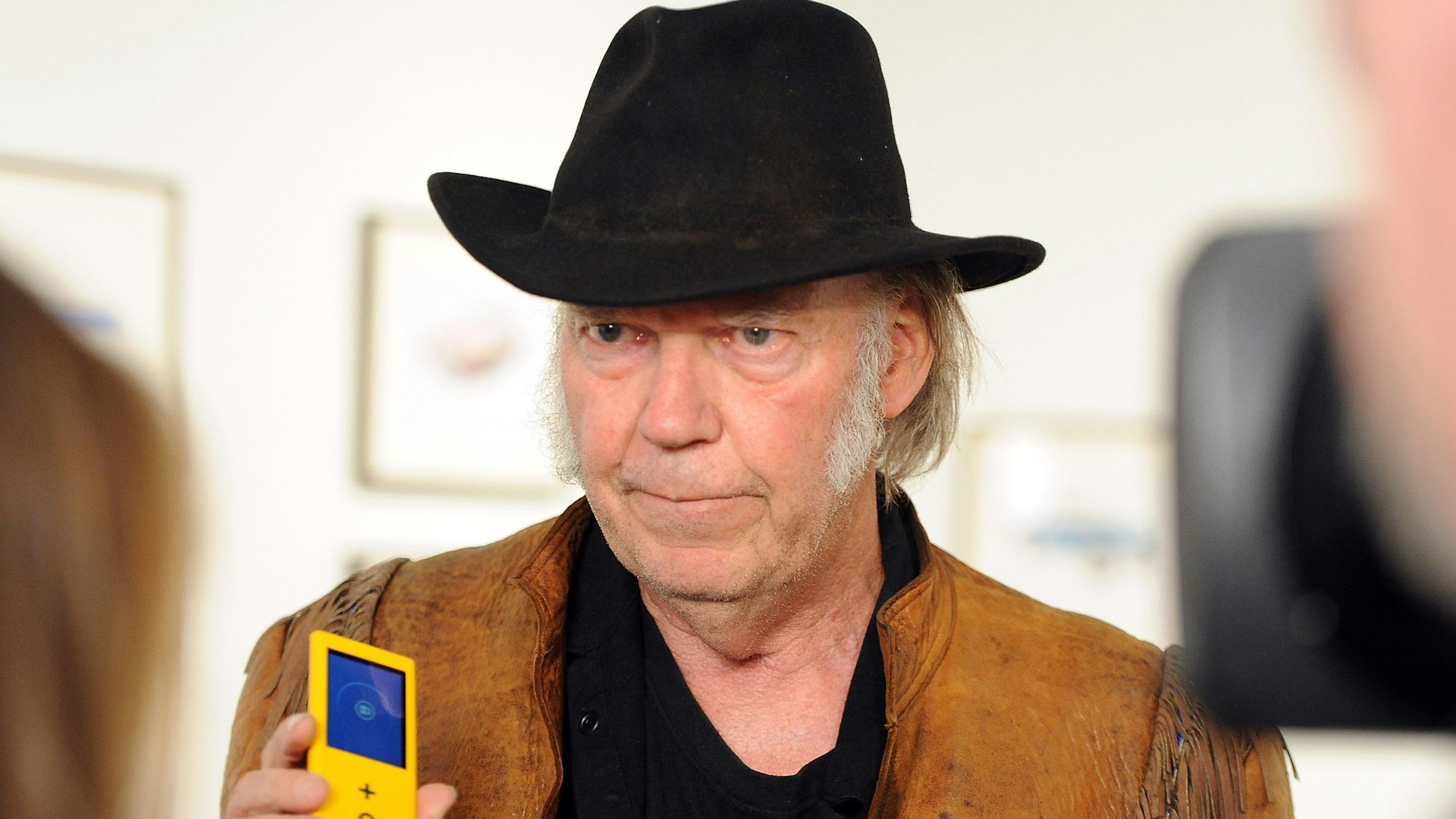 Neil Young bei einer Ausstellung im Jahre 2014.