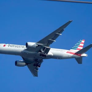 Ein Boeing-Flugzeug der US-amerikanischen Fluglinie United Airlines hat bei einem Flug das Rumpfteil verloren. (Symbolbild)<br>AP