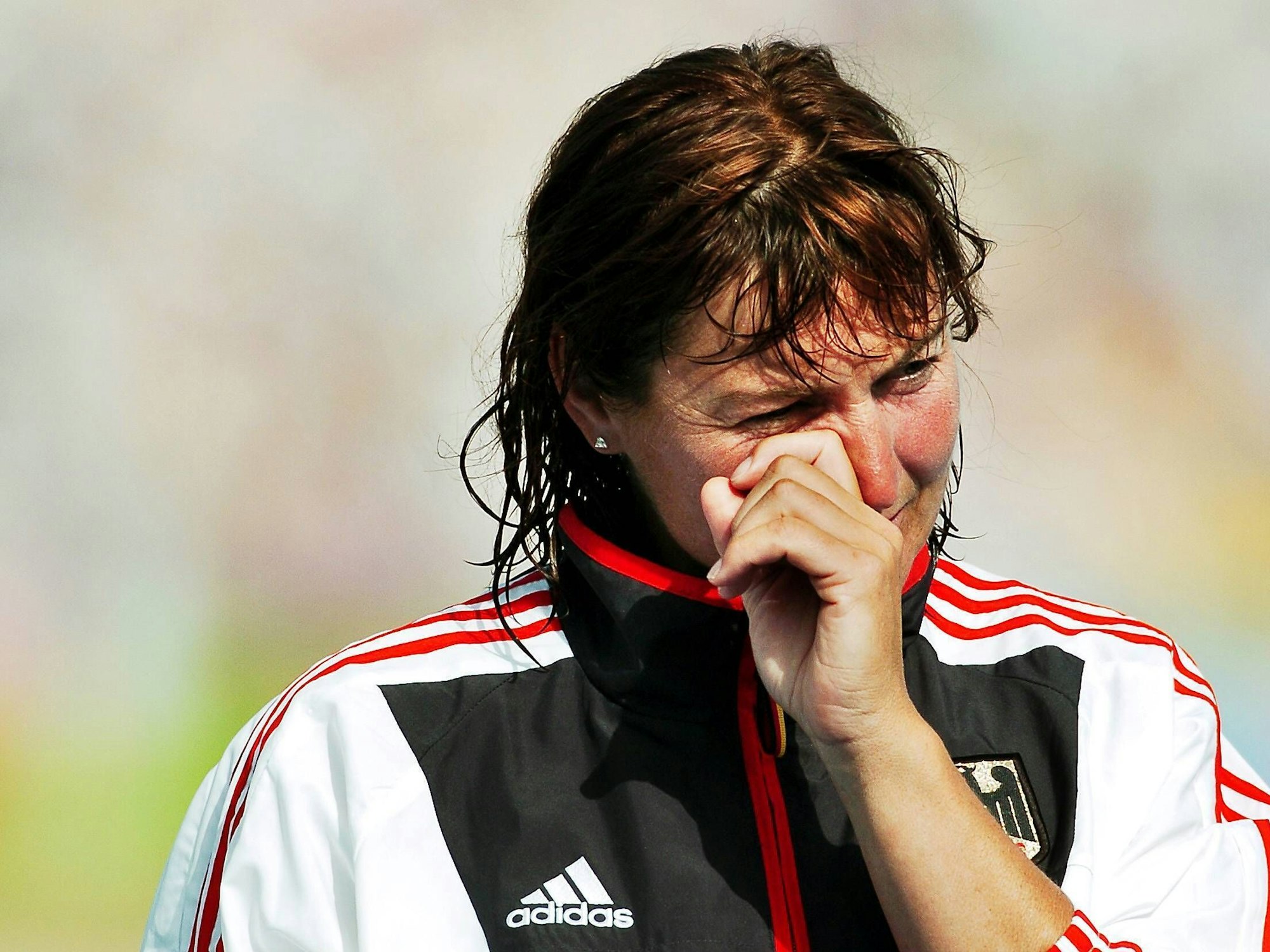 Birgit Fischer Deutschland vergießt während der Siegerehrung nicht nur eine Freudenträne.
