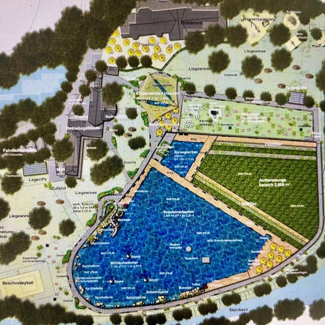 Die Zeichnung zeigt die geplante Aufteilung für das künftige Waldfreibad. Der Schwimmerbereich ist kleiner als bisher, dafür ist Platz für ein neues Nichtschwimmerbecken und die biologische Aufbereitungszone.