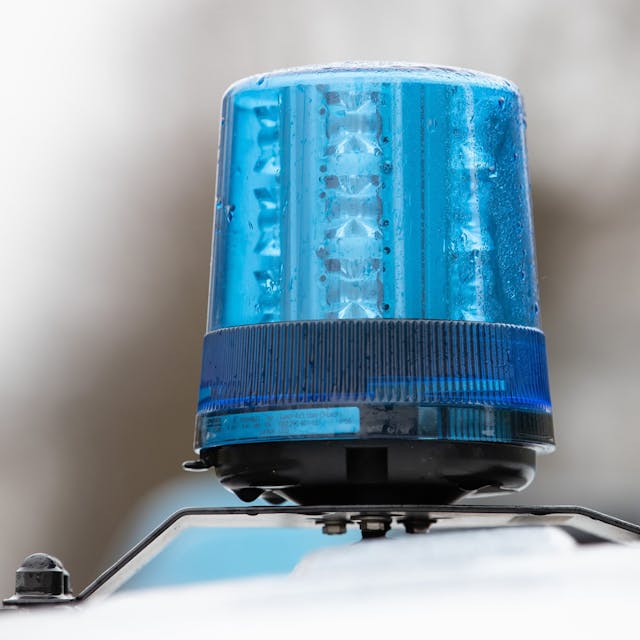 Das Blaulicht eines Polizei-Einsatzwagens. Auf der A 61 wurde erneut ein Drogenkurier gefasst.