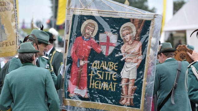 Katholisch und werteorientiert: Die Historischen Deutschen Schützenbruderschaften, hier Teilnehmer eines Festumzuges in Vechta, haben sich per Unvereinbarkeitsbeschluss von der AfD abgegrenzt.