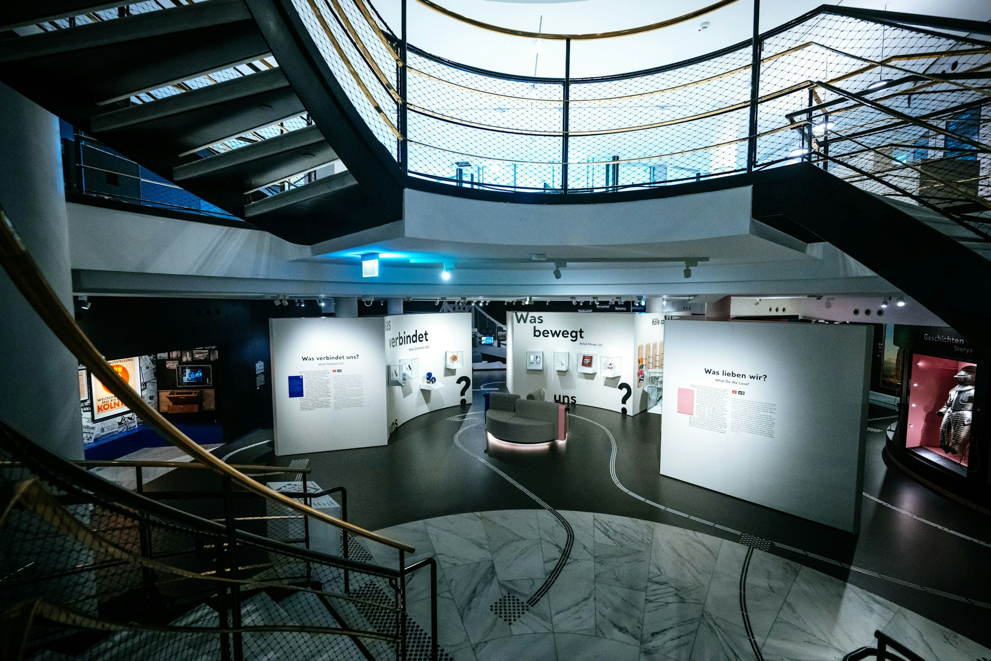 Das neue Stadtmuseum: Blick vom Treppenhaus ins Untergeschoss.