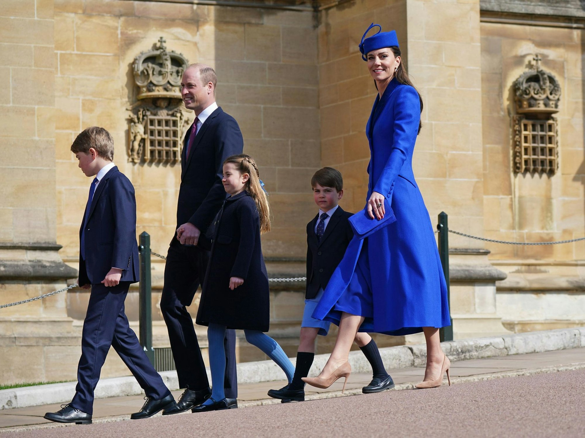 Prinzessin Kate und ihr Mann Prinz William mit ihren drei Kindern Prinz George, Prinzessin Charlotte und Prinz Louis.