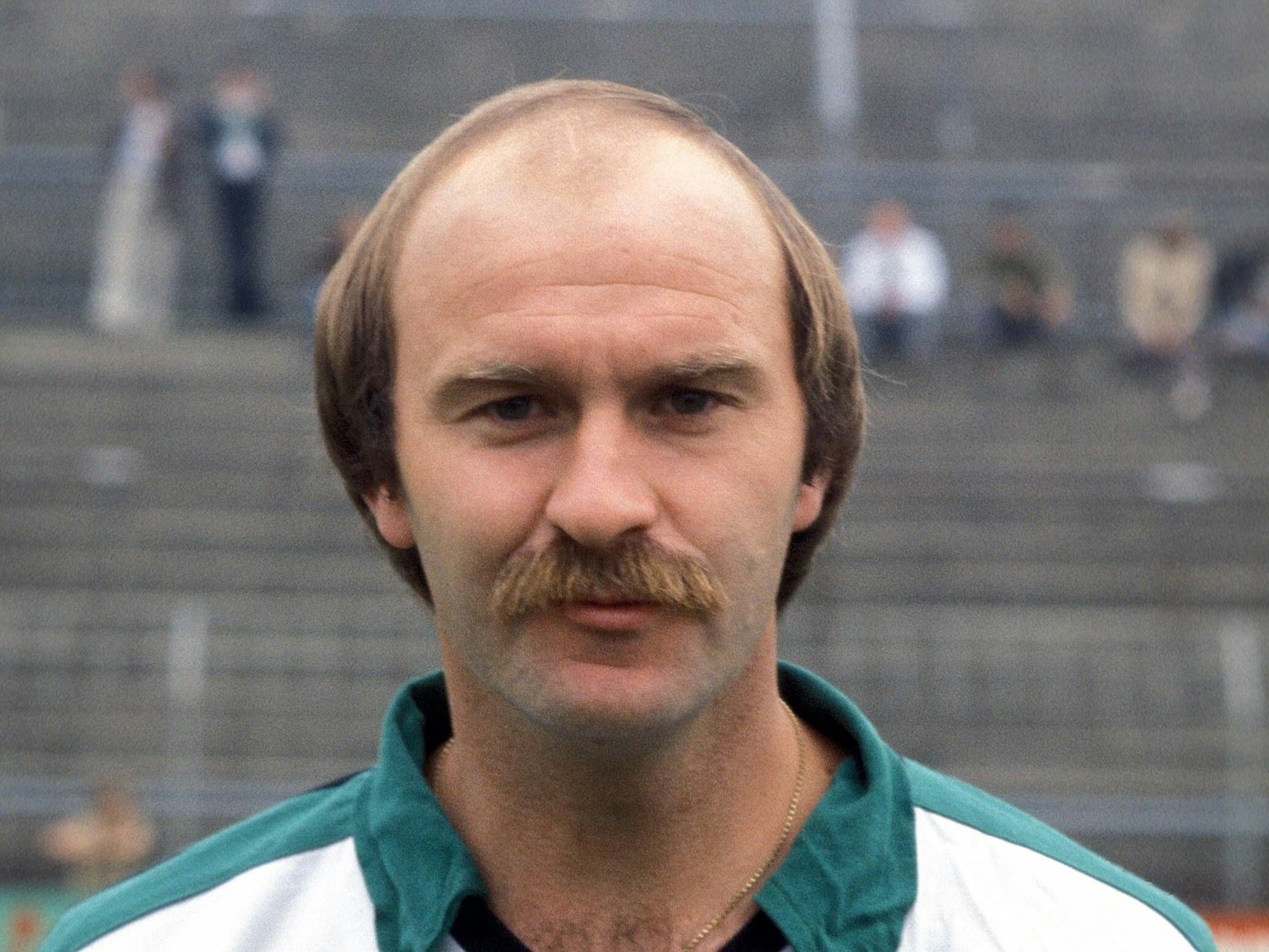 Horst Köppel im Trikot von Borussia Mönchengladbach
