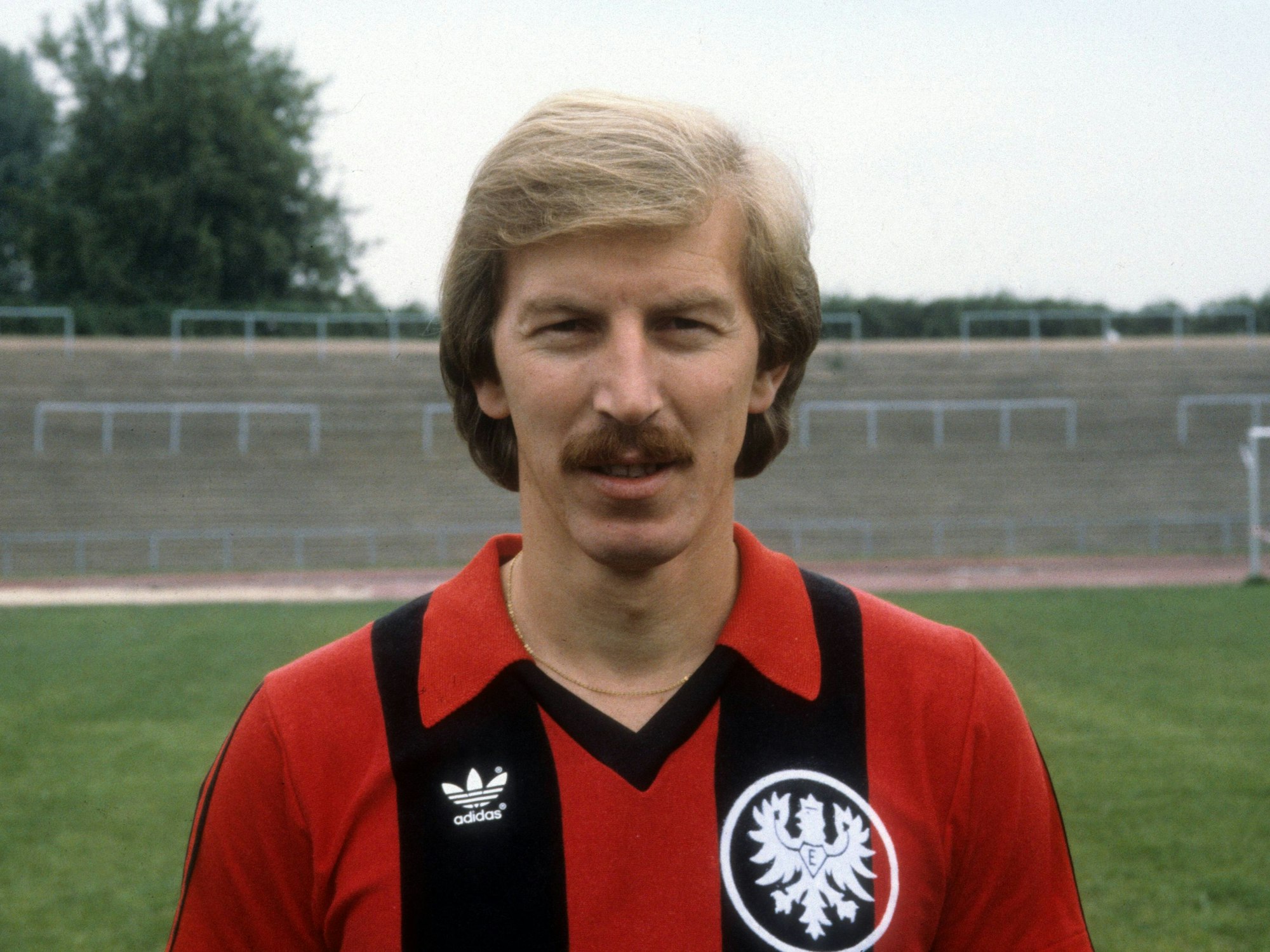 Jürgen Grabowski im Trikot von Eintracht Frankfurt
