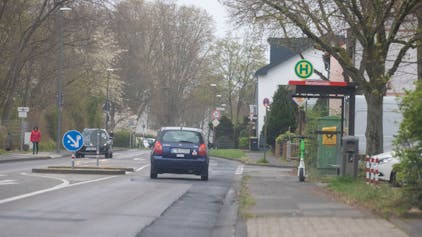 Die Bushaltestelle "Dorotheenstraße" auf der Königsberger Straße wird während der Bauzeit nicht angefahren. 