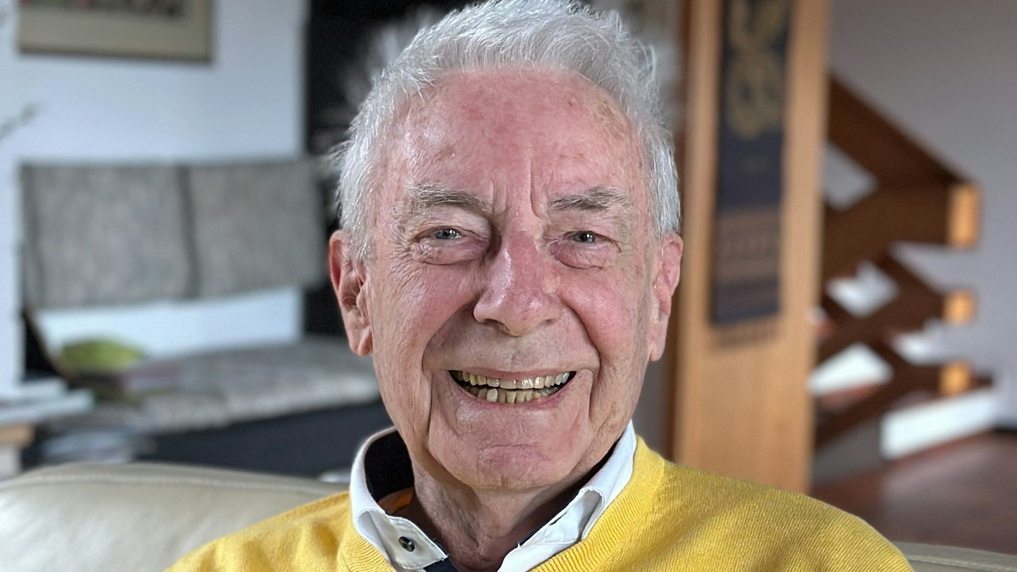 Der Oberstudiendirektor i.R., Günther Reichel, aus Gummersbach-Reininghausen blickt auf seine Zeit als Lehrer und Schulleiter zurück. Am heutigen Samstag feiert er seinen 90. Geburtstag.