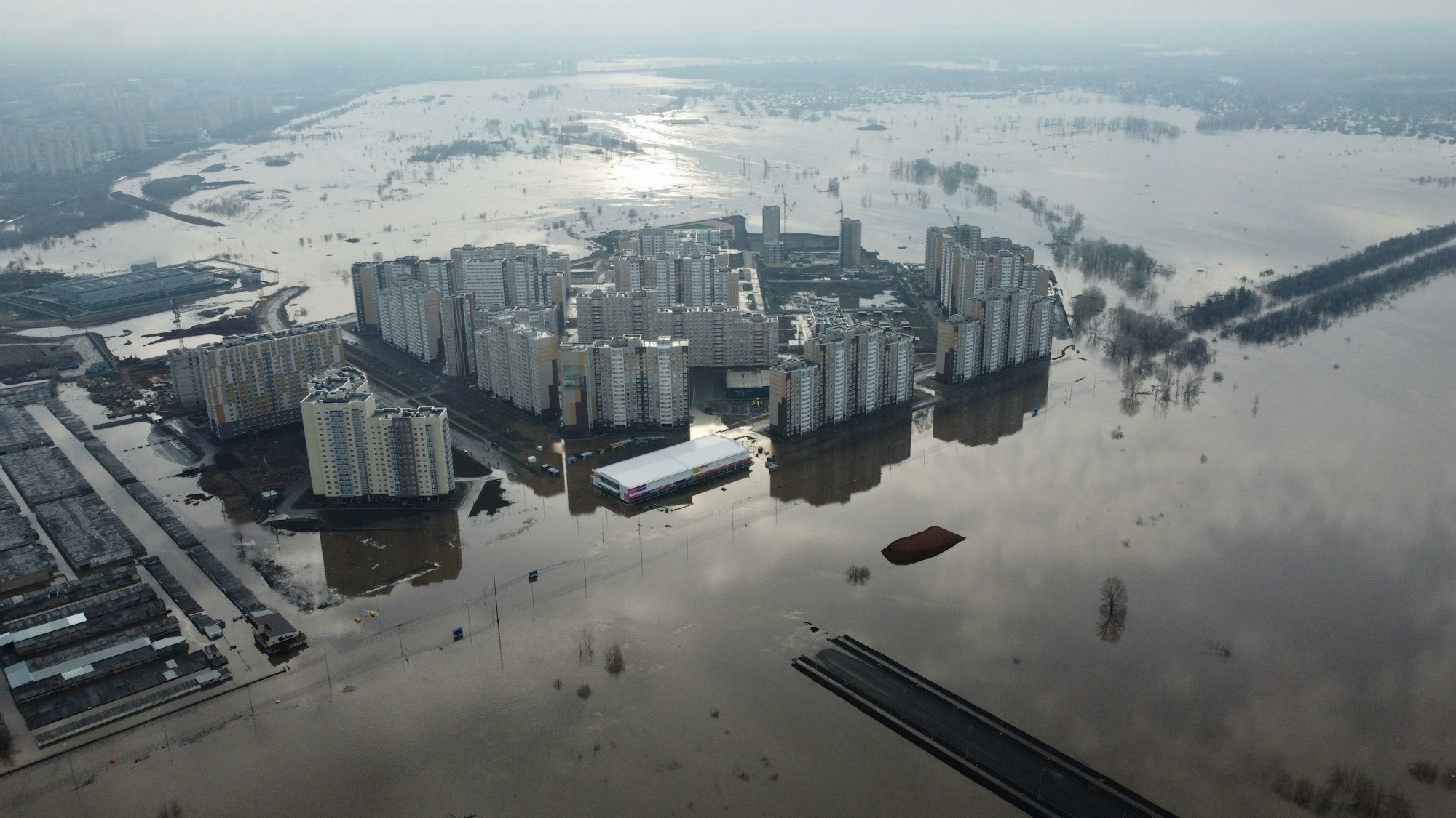Überschwemmungen in Orenburg am 13. April.