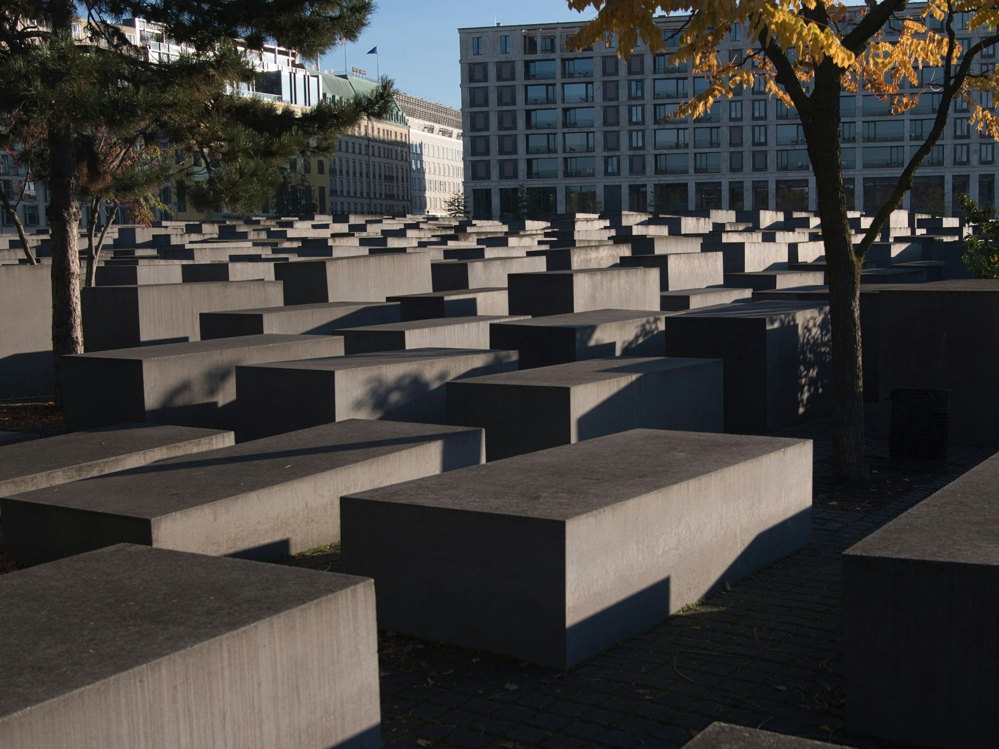 Die Stelen des Holocaust Mahnmals in Berlin