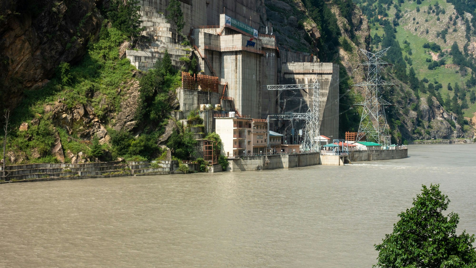 Ein Wasserkraftwerk in Himachal Pradesh.
