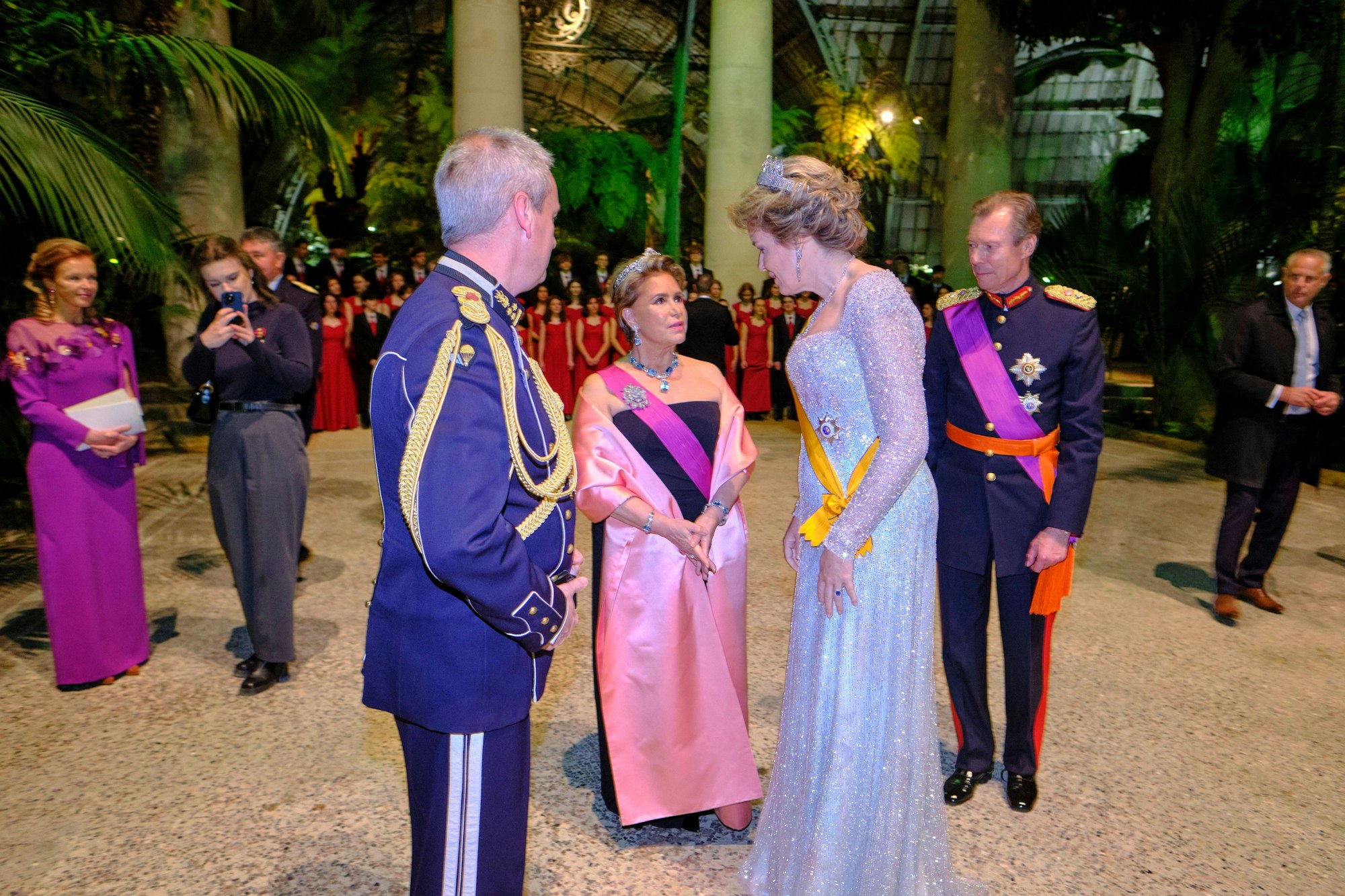 König Philippe, Großherzogin Maria-Teresa, Königin Mathilde und Großherzog Henri vor dem Staatsbankett.