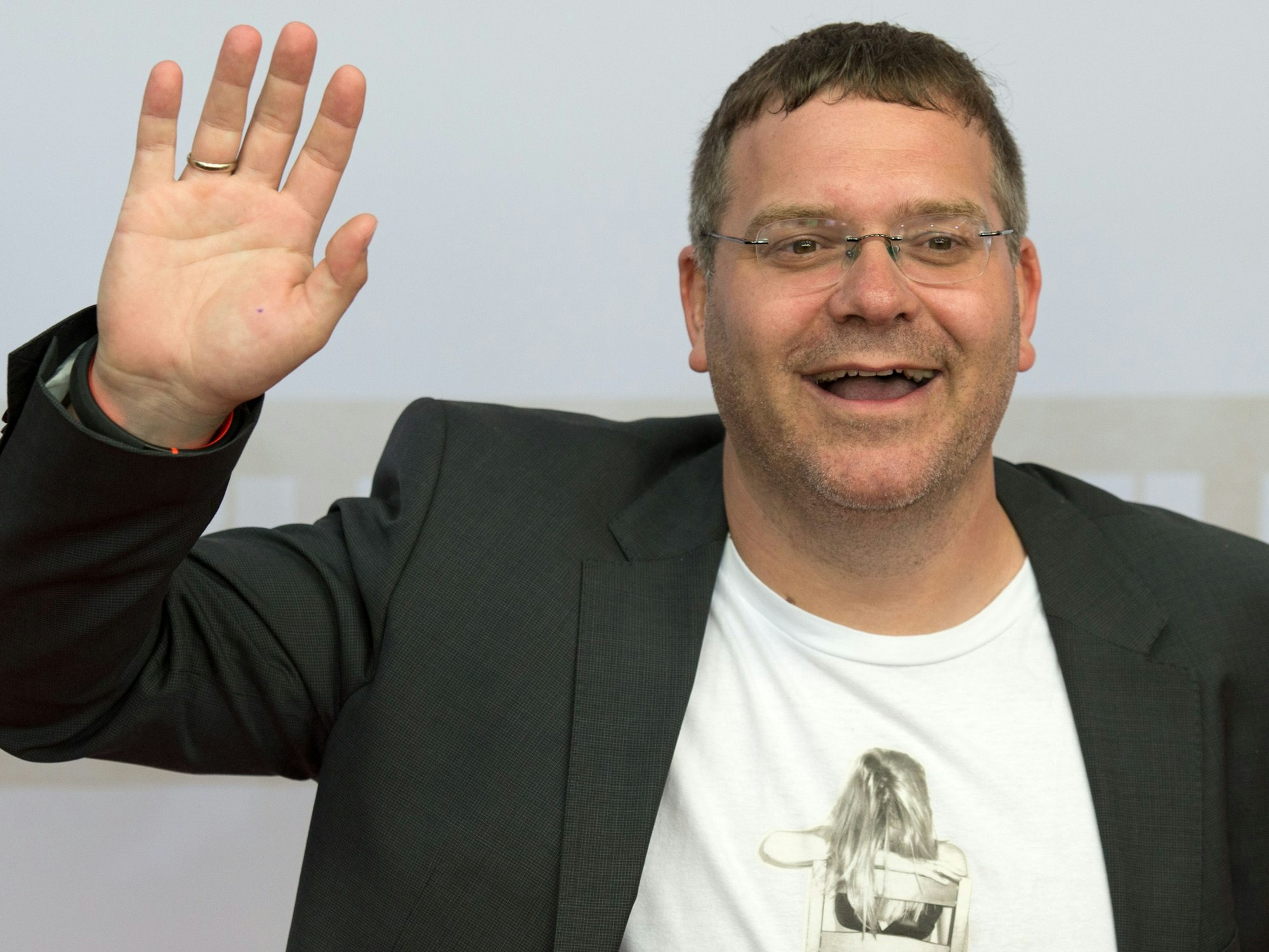 Moderator Elton (bürgerlich Alexander Duszat) posiert am 05.05.2014 in Hamburg.