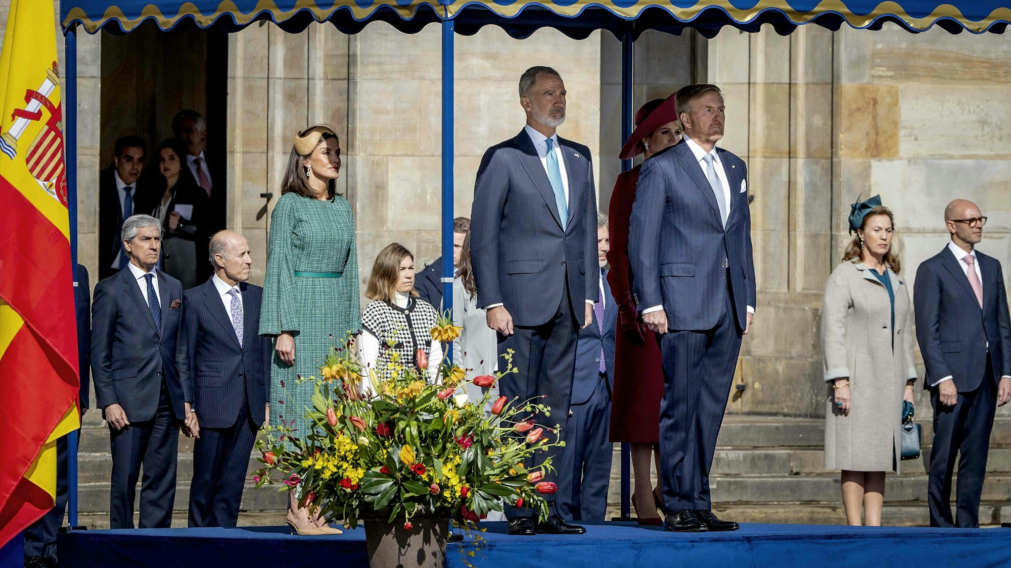 Königin Letitzia, König Felipe, Königin Máxima und König Willem-Alexander bei der Willkommenszeremonie.