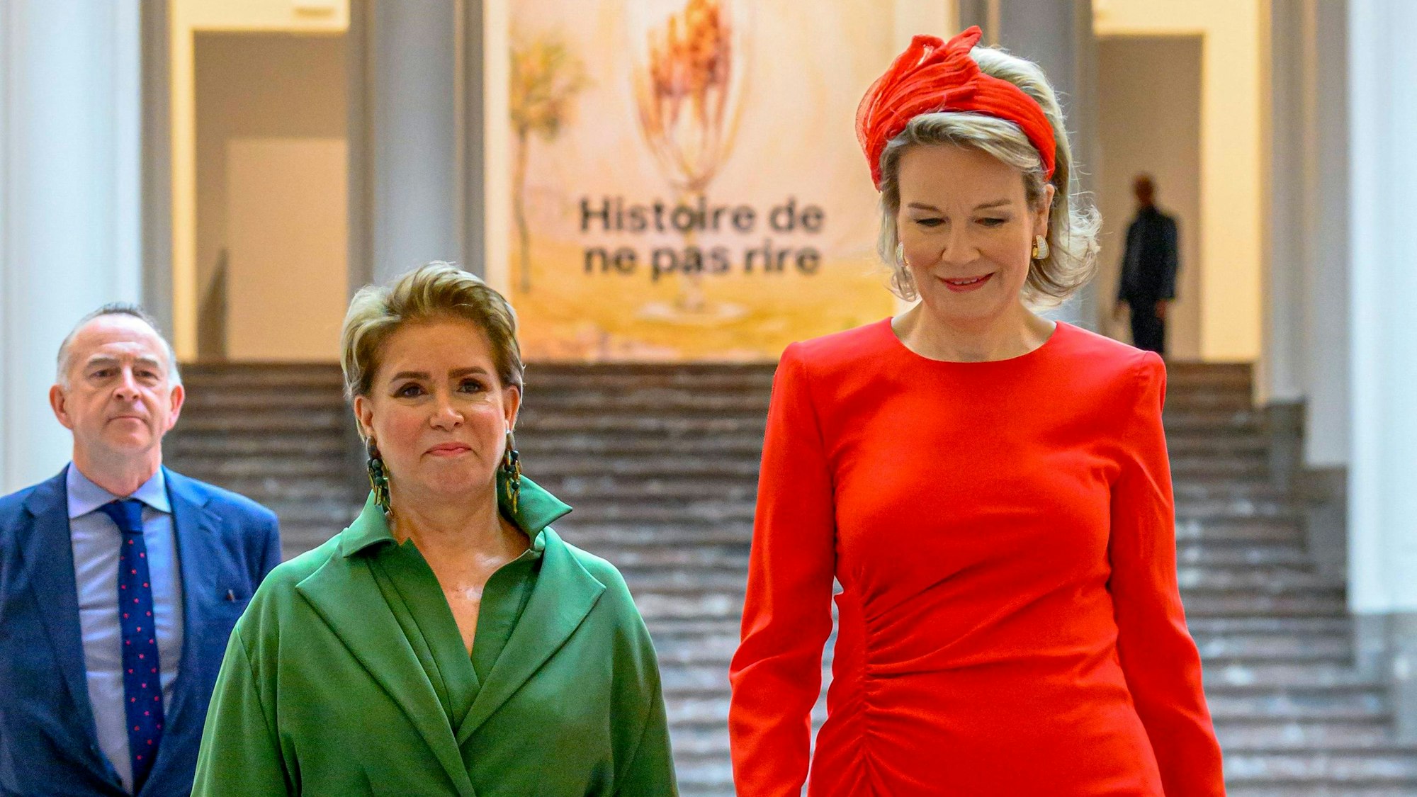Königin Mathilde (r) und Großherzogin Maria Teresa besuchen das Bozar Centre for Fine Arts.