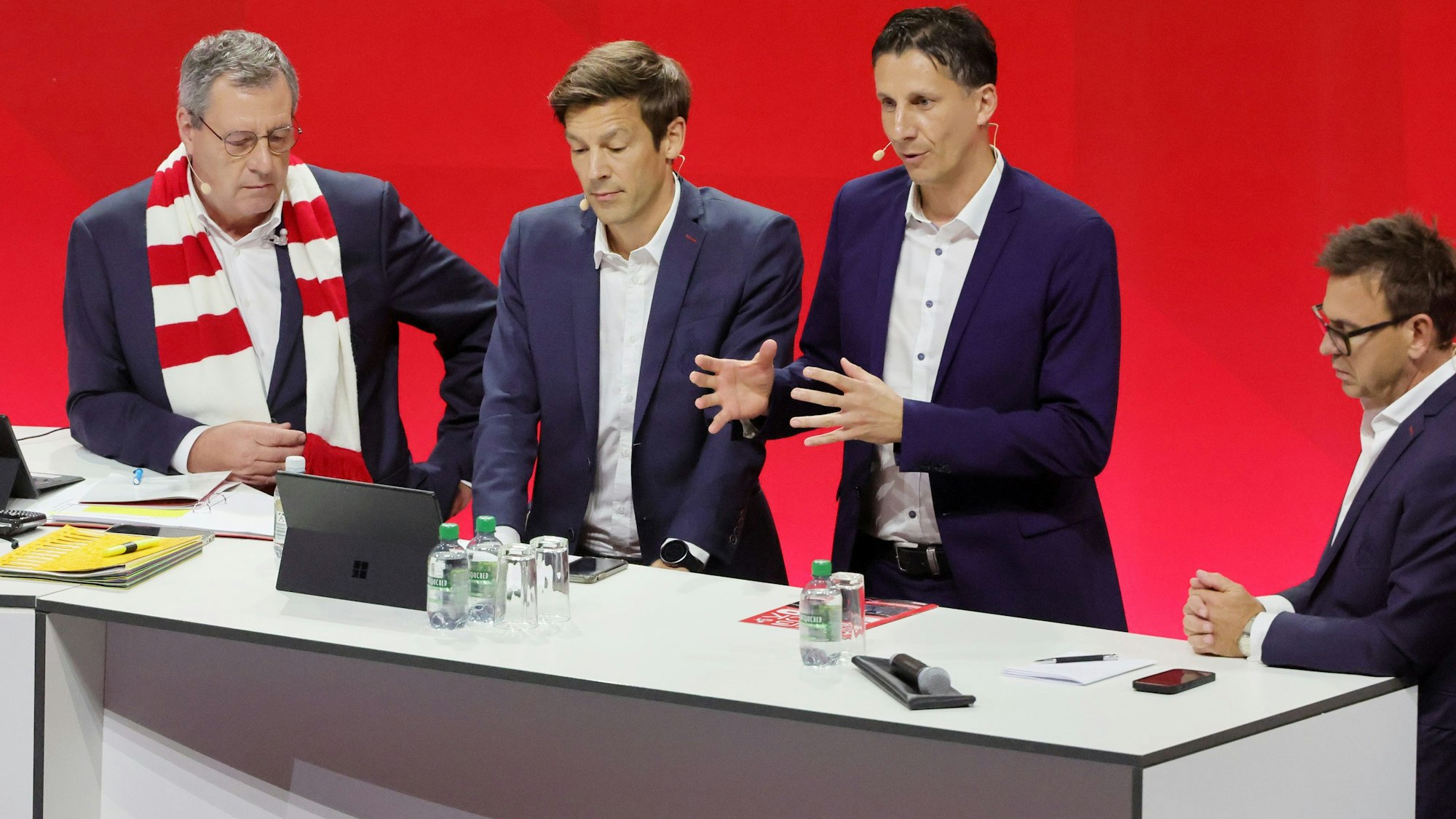 1. FC Köln Mitgliederversammlung, von links: Werner Wolf, Carsten Wettich, Christian Keller, Markus Rejek