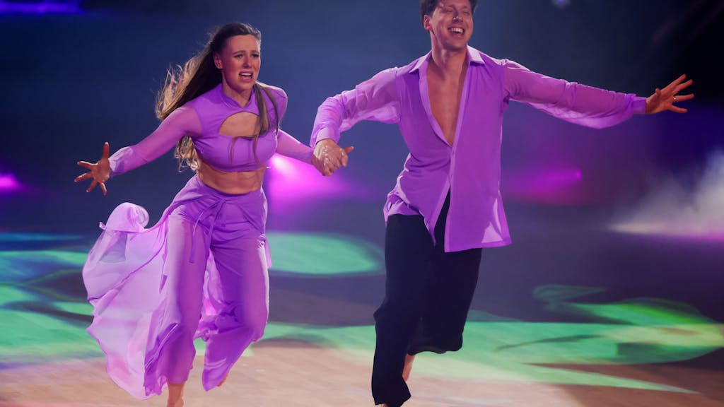 Ann-Kathrin Bendixen und Valentin Lusin tanzen bei „Let's Dance“.