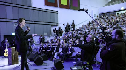 Toten-Hosen-Sänger Campino als Gastprofessor im Hörsaal der Heinrich-Heine-Universität Düsseldorf, hier bei seiner ersten Vorlesung am 2. April.