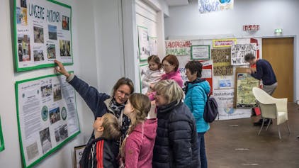 Parents for Future Ausstellung in der Leverkusener Stadtbücherei. Foto: Ralf Krieger