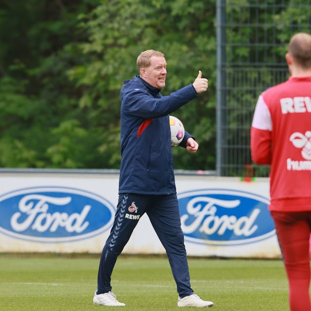 Timo Schultz setzt gegen Mainz auf eine veränderte Aufstellung – und hofft, dass sich darüber auch die Einstellung seiner Mannschaft ändert.