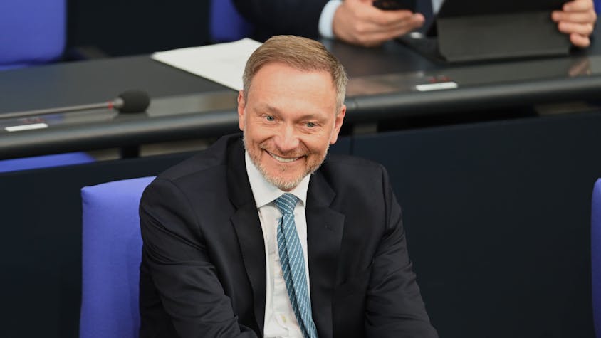 Christian Lindner (FDP), Bundesfinanzminister, bei einer Plenardebatte im Bundestag.