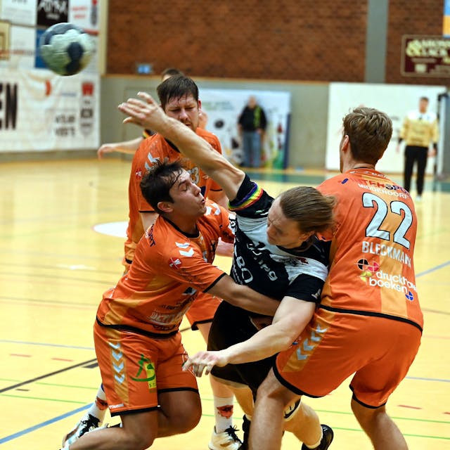 26.01.2024, Handball-Tus Opladen-Bergische Panther

mitte: Jonas Leppich (Opladen)

Foto: Uli Herhaus