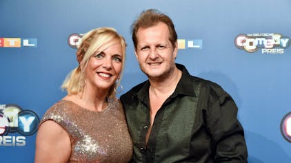 Jens Büchner mit Ehefrau Danni kommt am 07.10.2018 in Köln zur Verleihung des Deutschen Comedy Preis 2018.