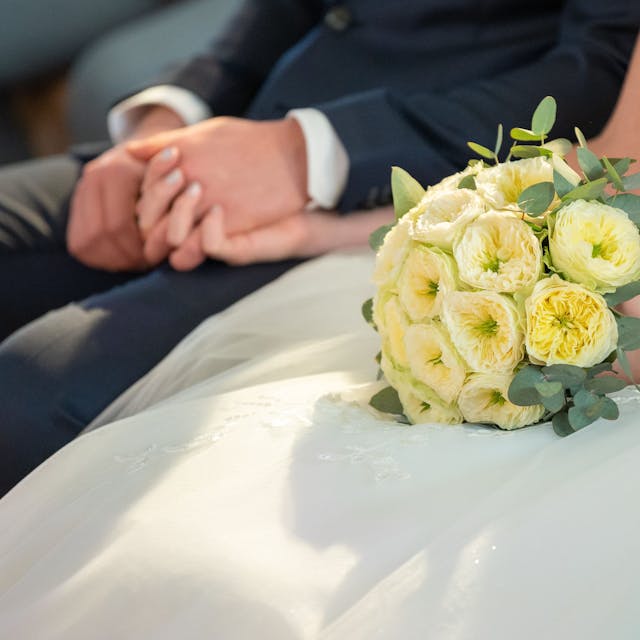 Ein Brautpaar klagte vor dem Kölner Landgericht, weil es mit dem Hochzeitsfotografen nicht zufrieden war.