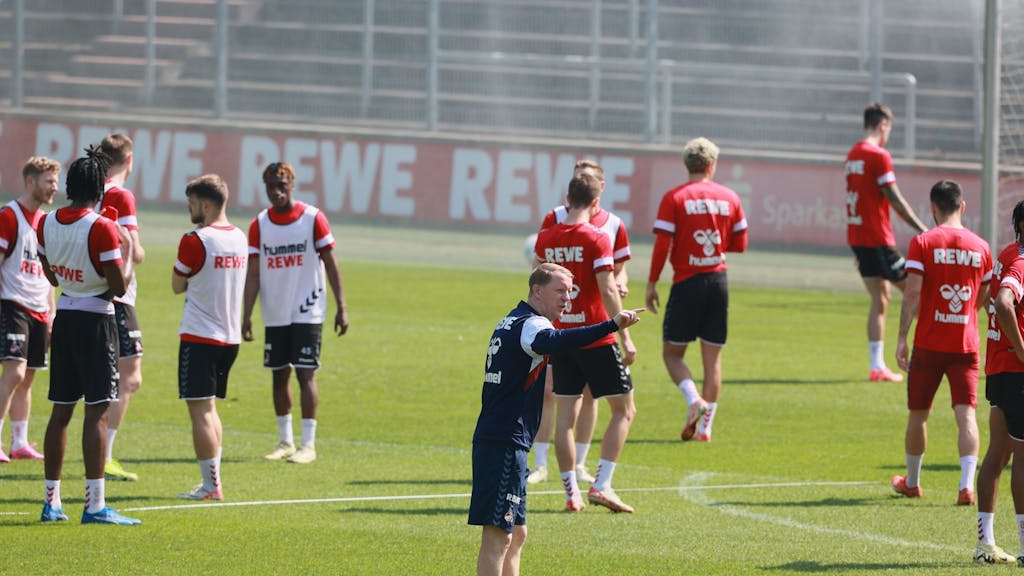 1. FC Köln, Training, Timo Schultz (1. FC Köln), 01.05.2024, Bild: Herbert Bucco